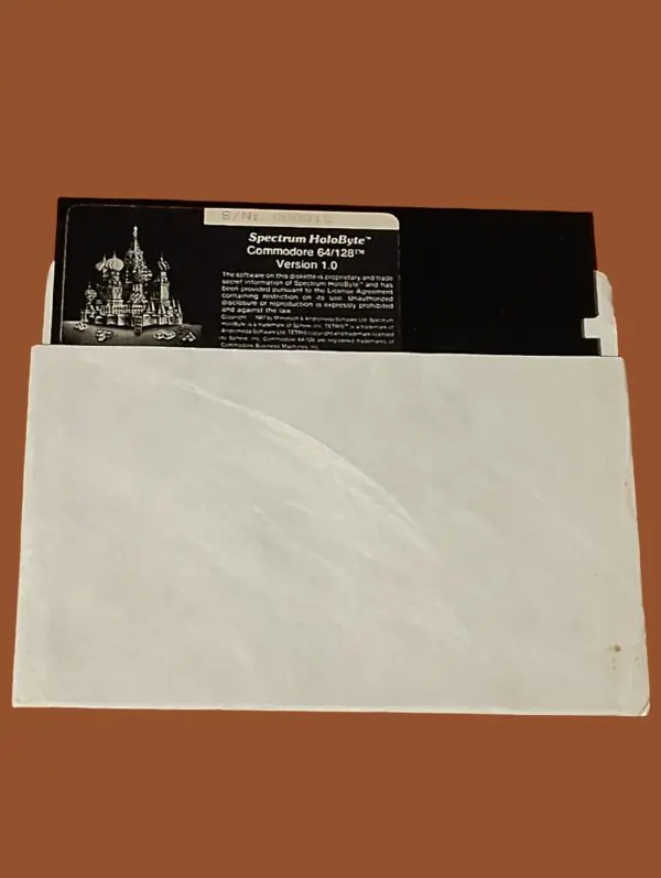Spectrum HoloByte – Commodore 64/128 – Version 1.0 – Vintage 5.25" Floppy Disk