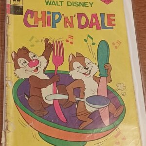 Walt Disney Chip ‘N’ Dale #30 – A Classic Disney Adventure Full of Fun and Mischief