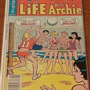 Life with Archie #226 – Two Futures, One Iconic Love Triangle