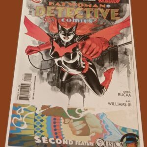 Detective Comics #854 (2009) – Batwoman Debuts as Lead | Rucka & J.H. Williams III | First in “Elegy” Arc