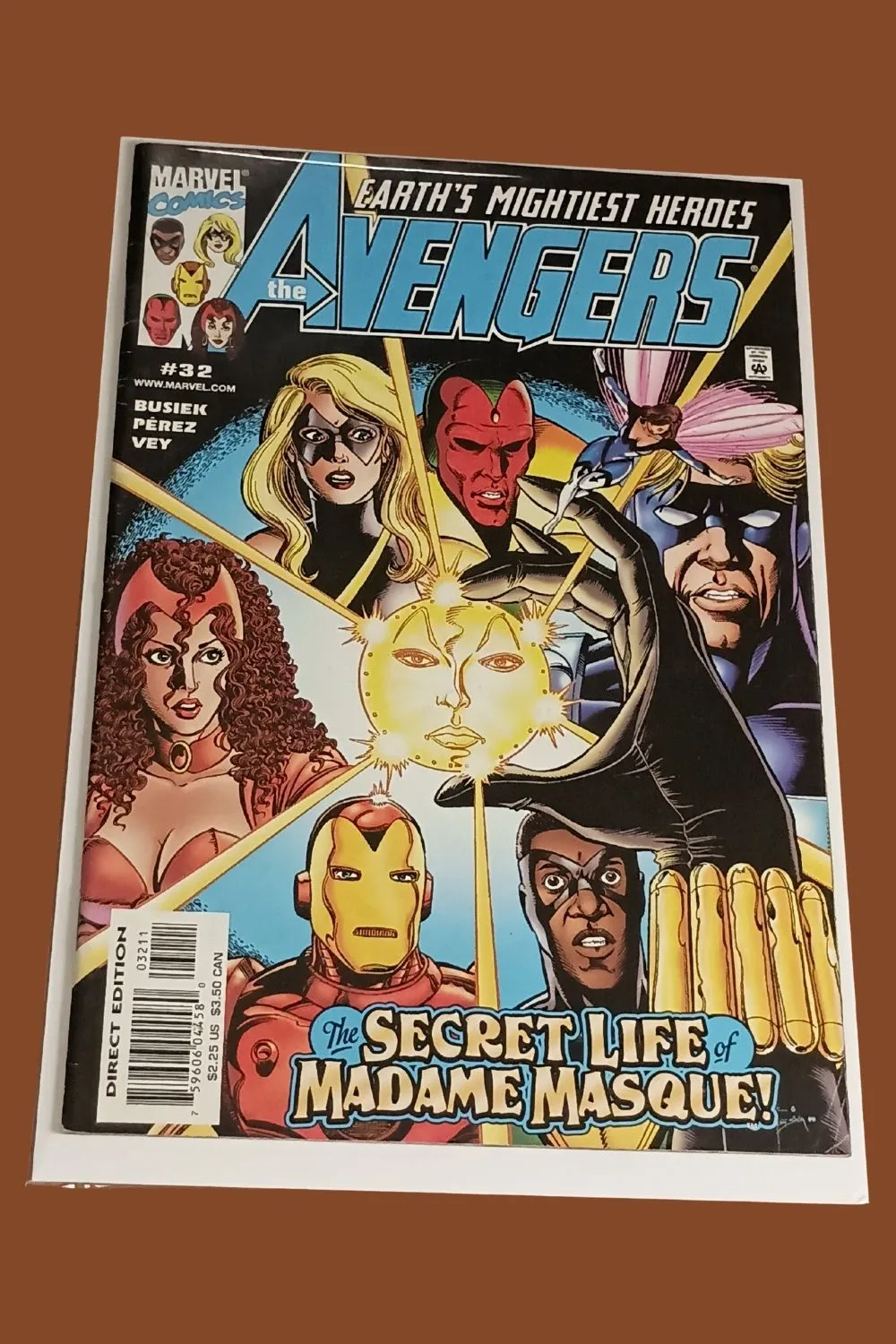 The Avengers #32 (1998) Marvel Comics – The Secret Life of Madame Masque – Busiek & Pérez Run The Avengers #32 (1998) Marvel Comics – The Secret Life of Madame Masque – Busiek & Pérez Run